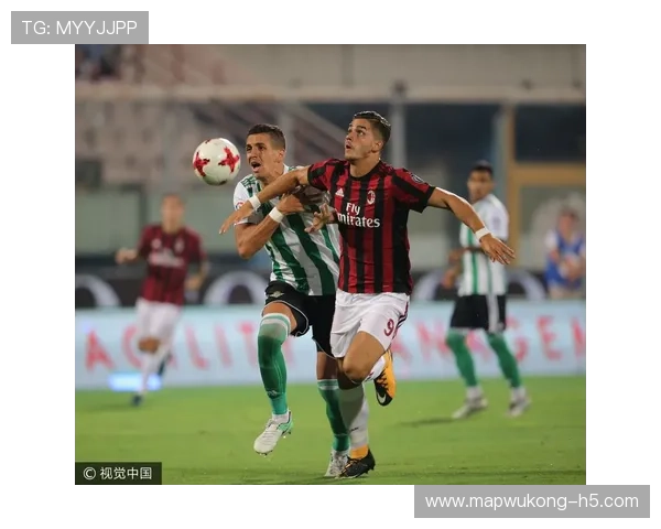 博努奇与席尔瓦防线协作结构分散趋势显著