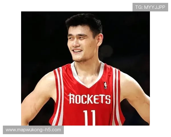 姚明退役后住上海老洋房，早餐吃俩煎饼还被老婆管零花钱