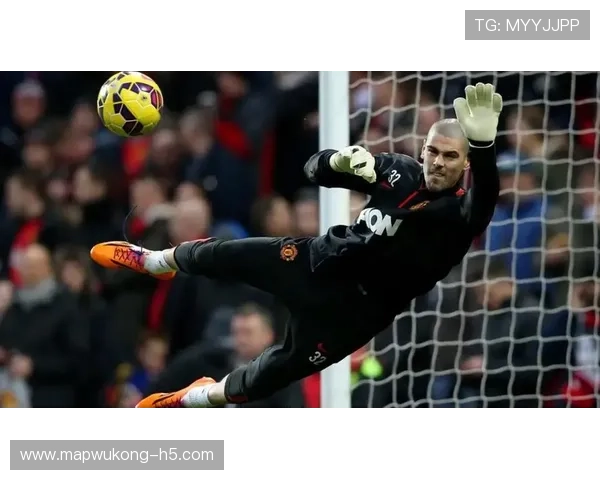 奥纳纳加盟埃弗顿后如何成为中场支柱