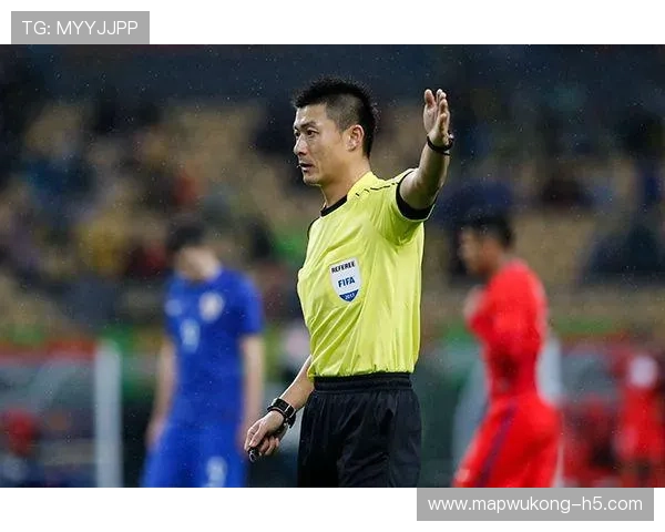 主裁判职责详解：比赛中哪些判罚必须由他独立完成？