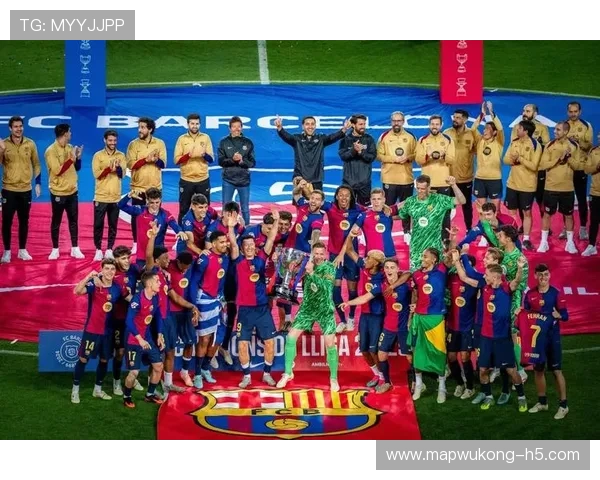 巴萨防线从稳固到频频被打穿，问题显现且对赛季走势形成制约